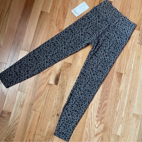 New - Athleta Aurora Tight Legging Athletic Activewear Yoga Athleisure - Picture 14 of 16